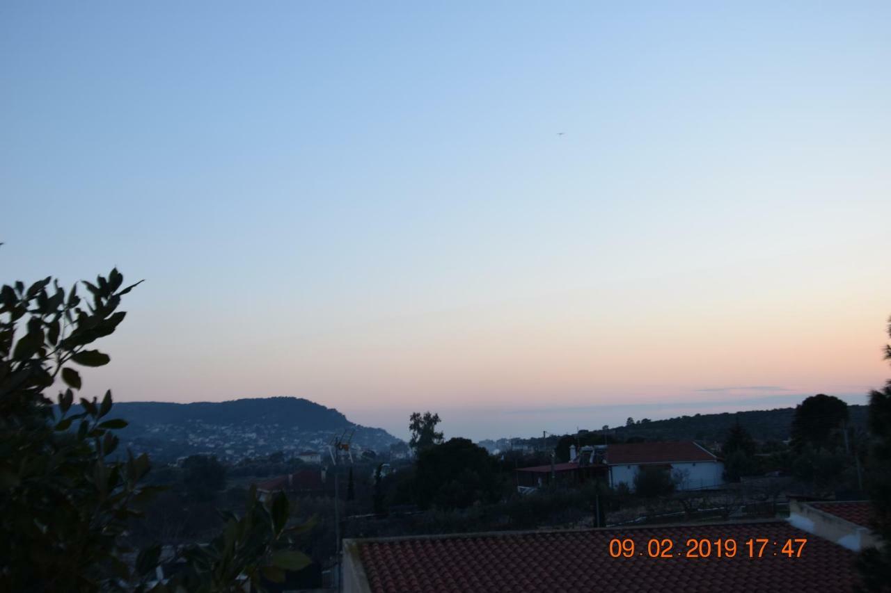 Agia Marina  Villa Filoxenia All Seasons, Near Airport, Sea, Athens מראה חיצוני תמונה